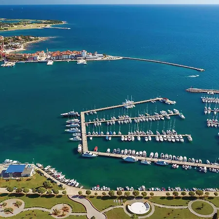 Apartmán 1 Bedroom Amazing In Umag